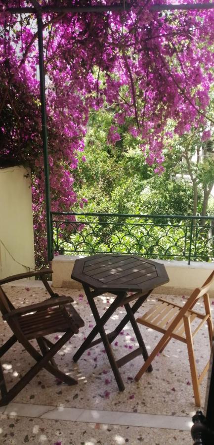 The Athenian House -Duxiana Bed Apartment Екстериор снимка